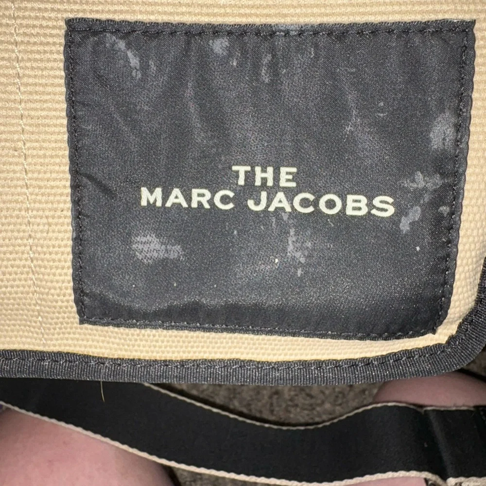 Marc Jacobs Beige and Black Tote Bag - Picture 3 of 6